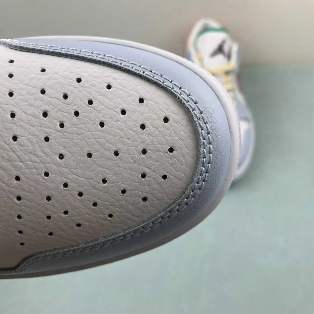Air Jordan 1 Low FV3623-151 8