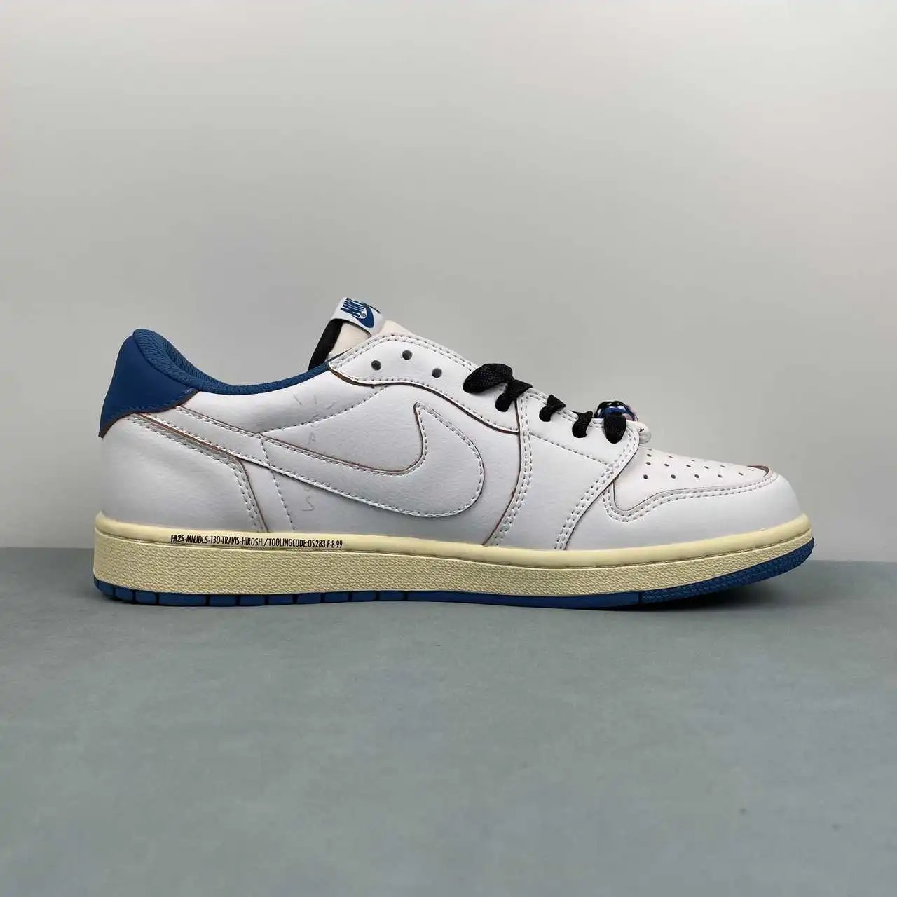 Air Jordan 1 Low DM7866-104 6