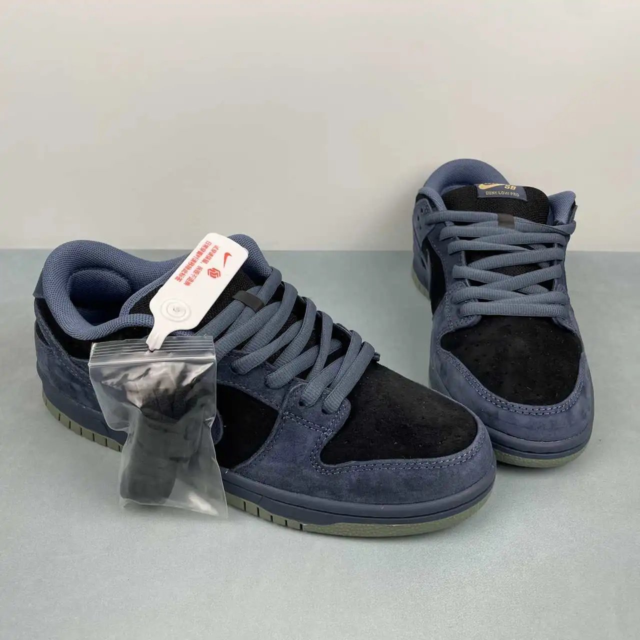 Nike Dunk Low Navy Black Color-Blocked – HF3063-002 thumbnail 2