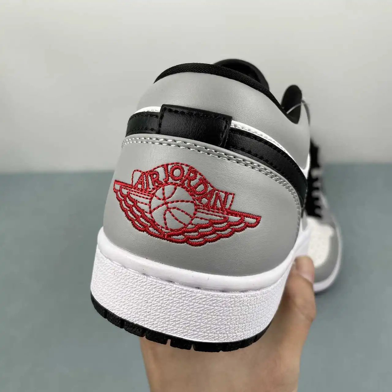 Air Jordan 1 Low 553558-030 8