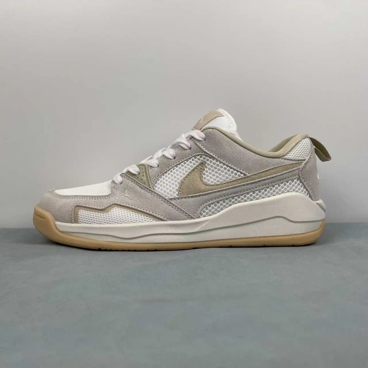 Air Jordan Flight Court HJ6778-102 5