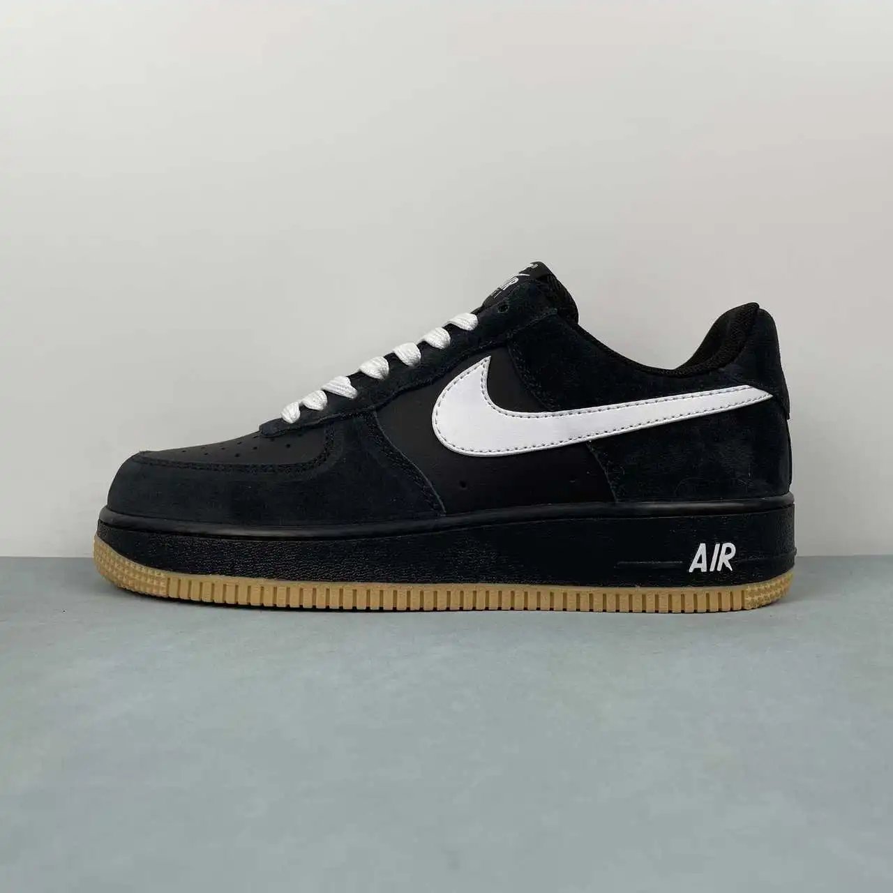 Nike Air Force 1 IB6388-001 thumbnail 4