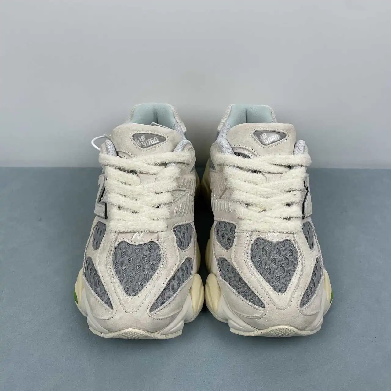 New Balance 9060 U9060BW1 thumbnail 3