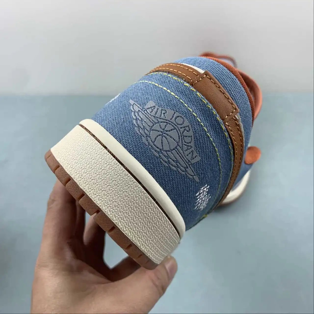 Air Jordan 1 Low FZ5045-091 10