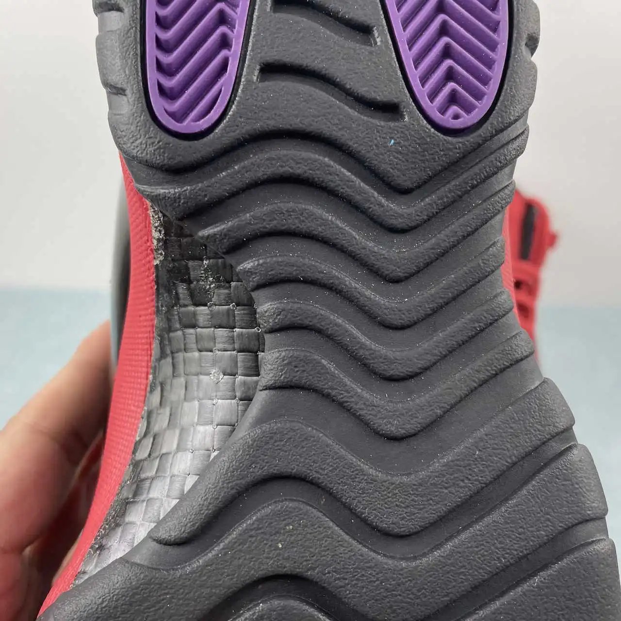 Air Jordan 11 CT8012-600 8