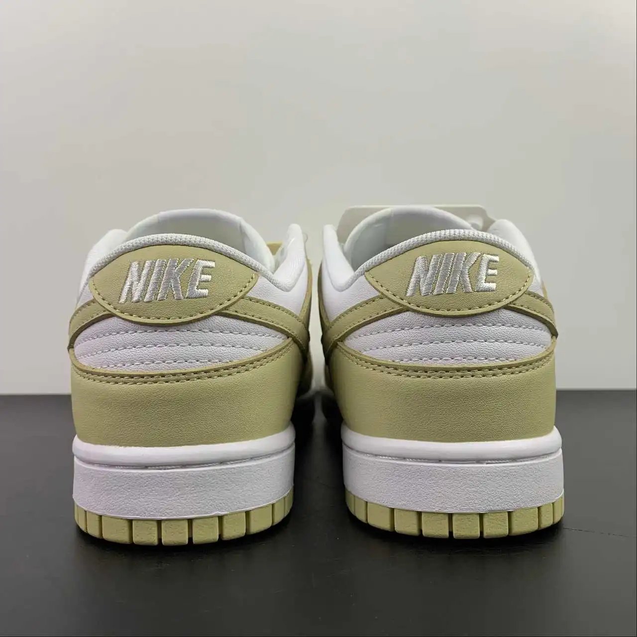 Nike Dunk Low DV0833-100 11