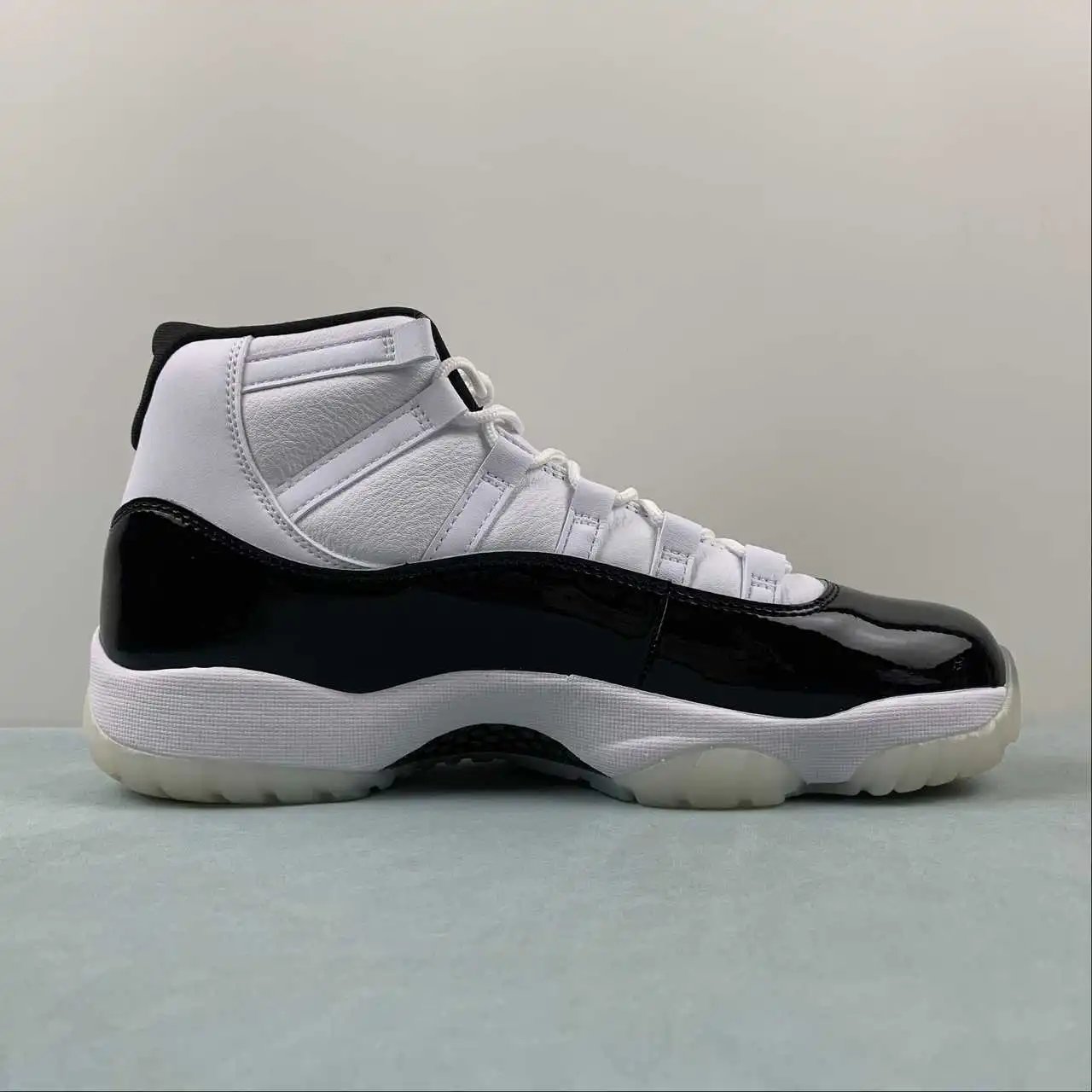 Air Jordan 11 CT8012-170 5