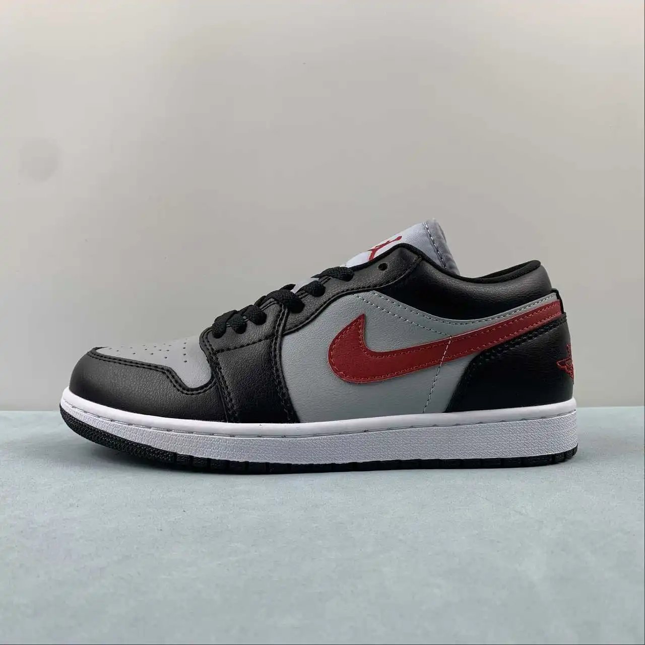 Air Jordan 1 Low DC0774-062 5
