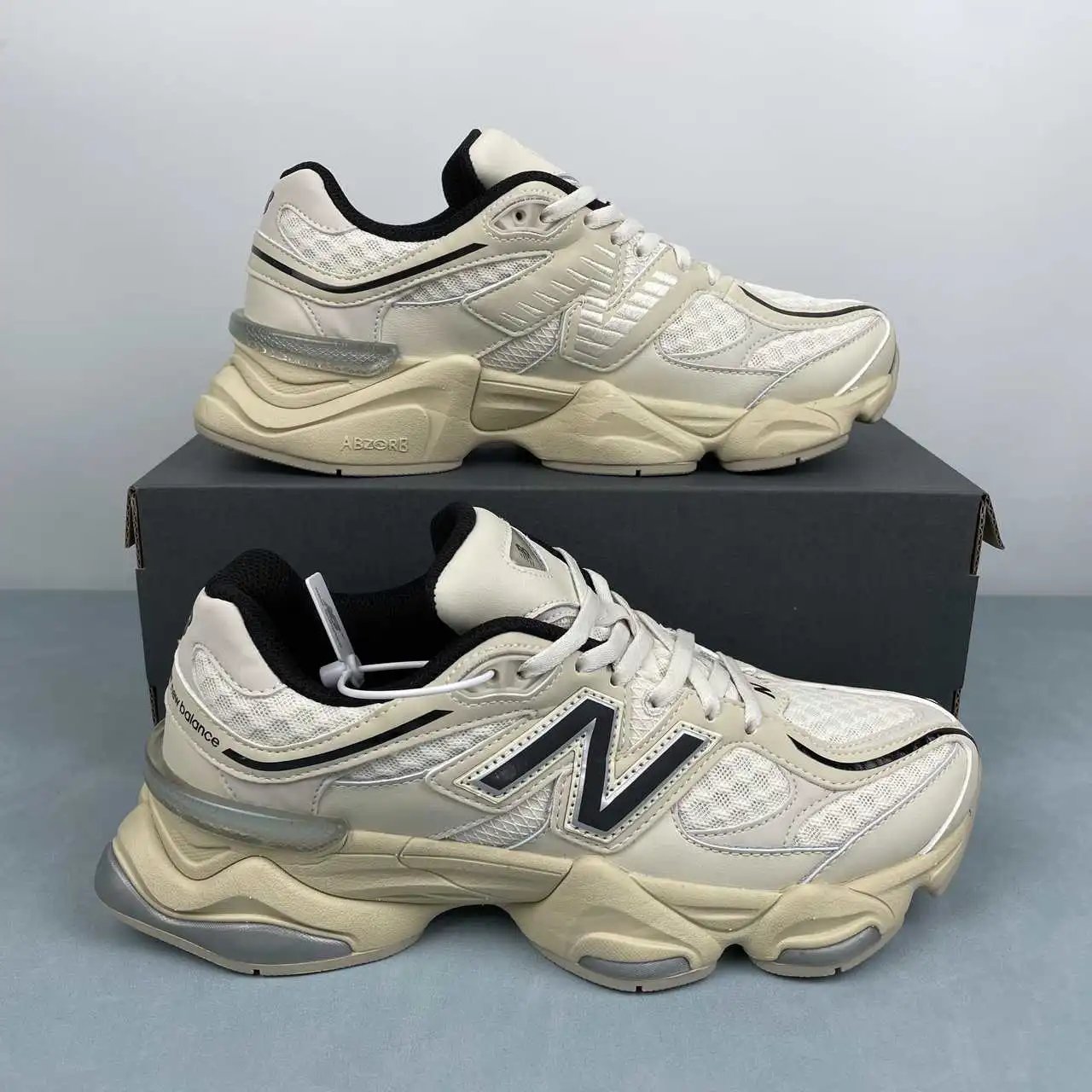 New Balance 9060 U9060DUA