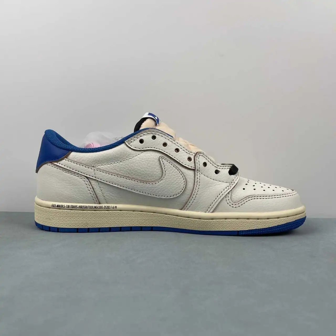 Air Jordan 1 Low DM7866-104 6
