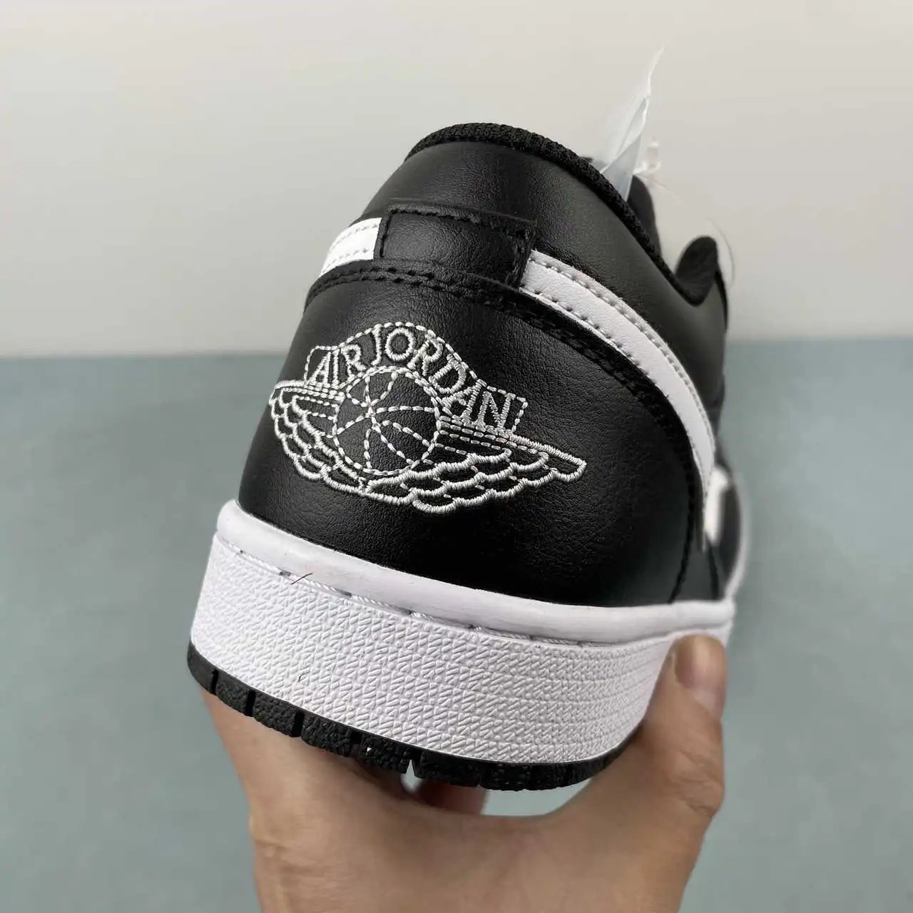 Air Jordan 1 Low 553558-043 8