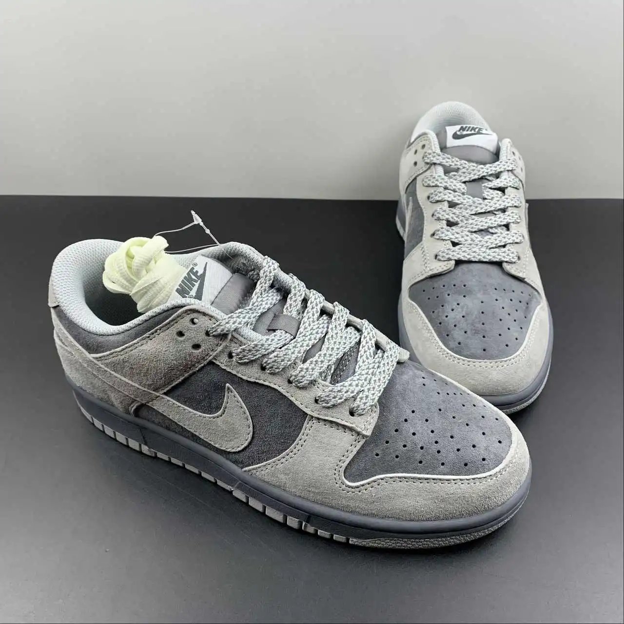 Nike Dunk Low DD3699-003 thumbnail 2