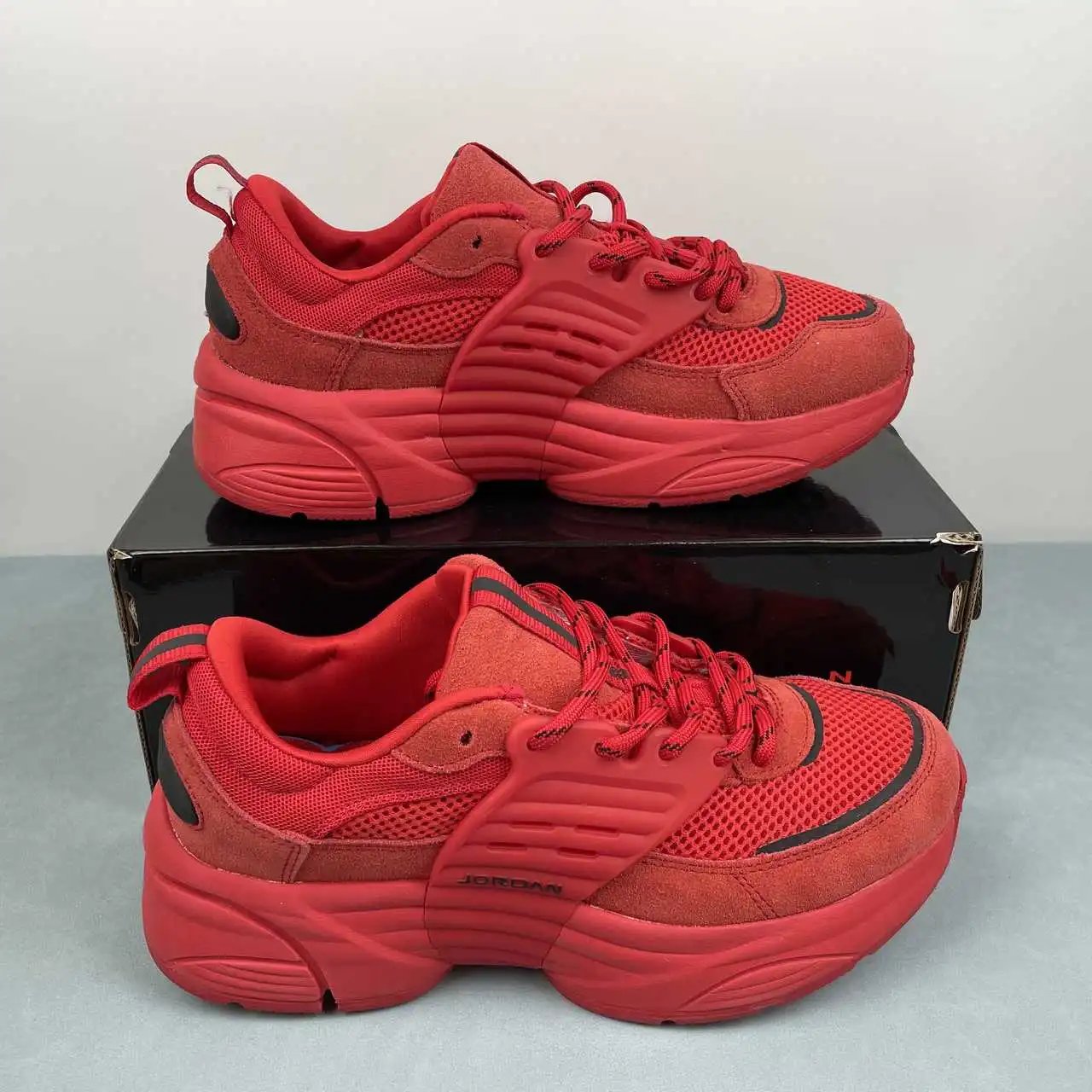 Air Jordan IB3722-600