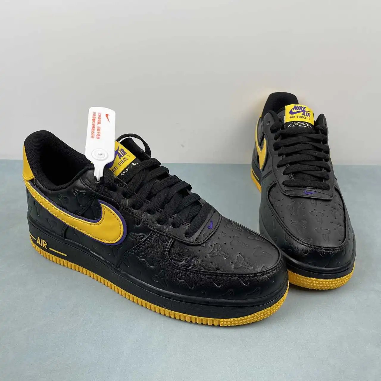 Nike Air Force 1 HV5122-001 thumbnail 2