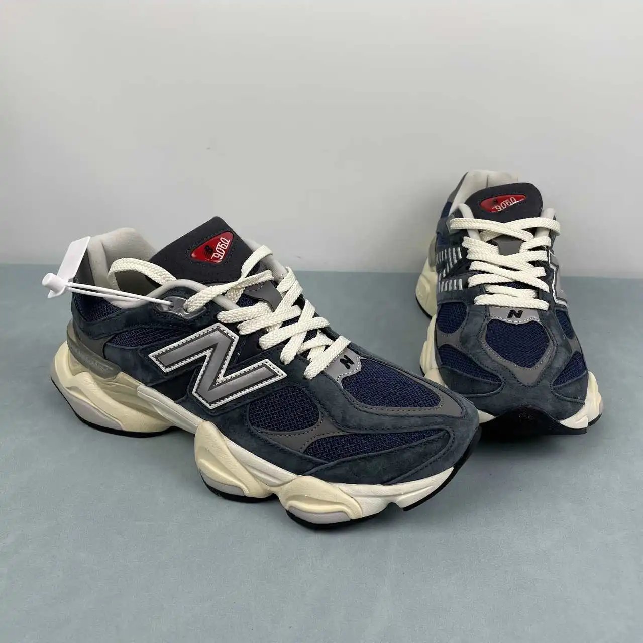 New Balance 9060 U9060ECB thumbnail 2