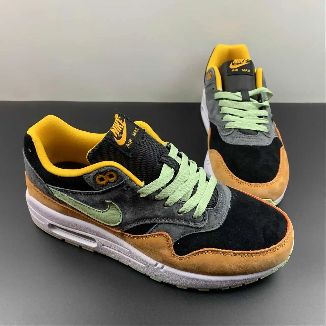 Nike Air Max1 DZ0482-001 thumbnail 2