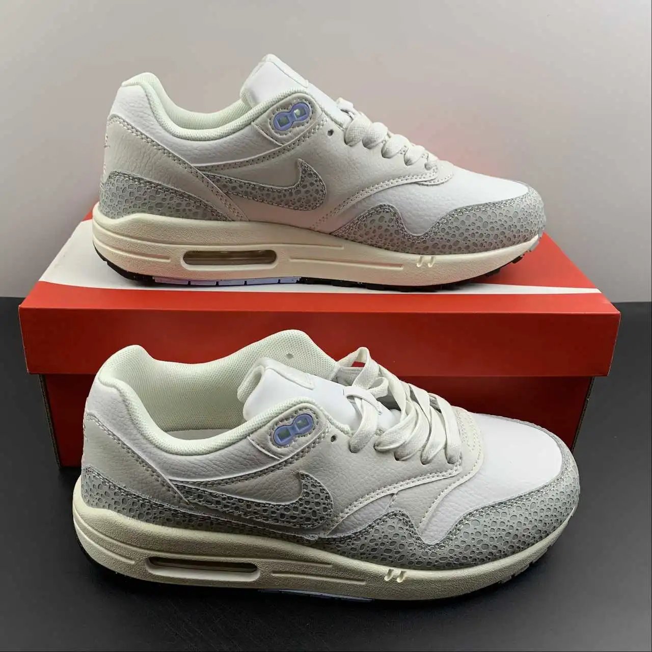 Nike Air Max1 FB5059-100