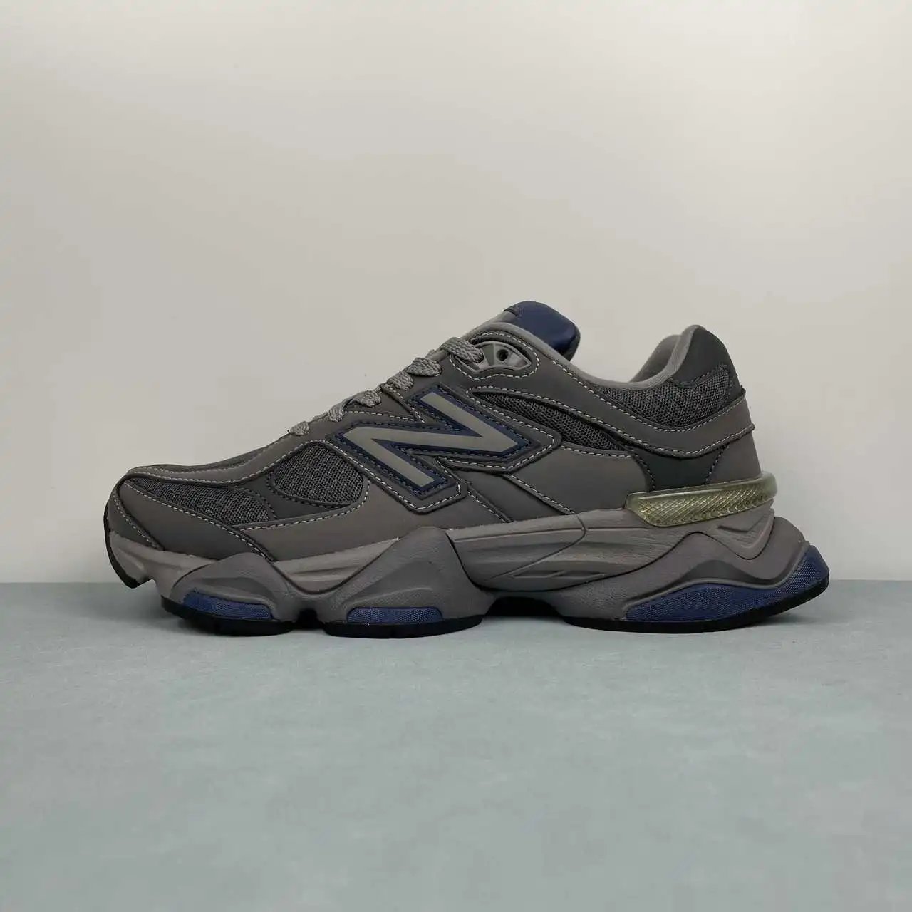 New Balance 9060 U9060ECC thumbnail 4