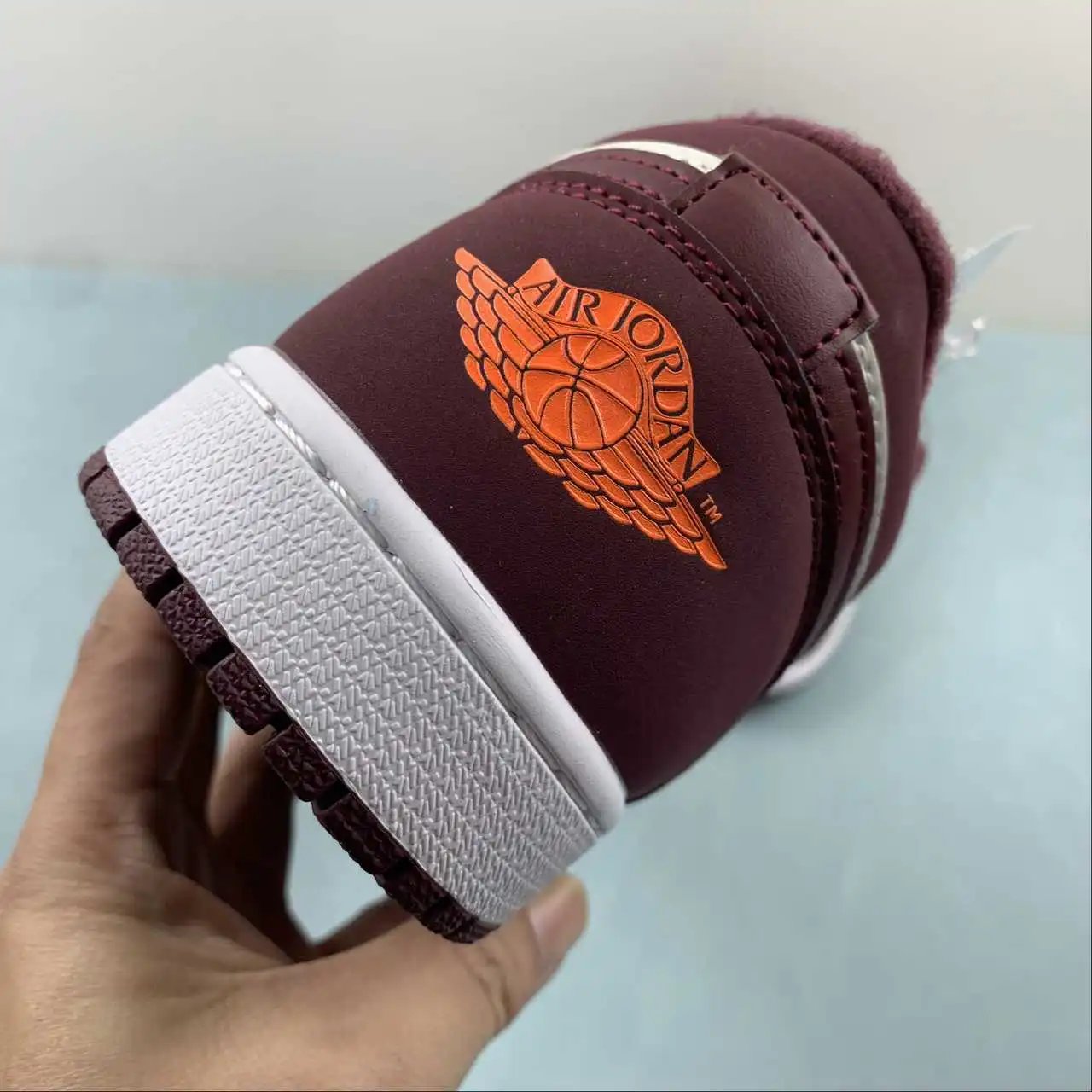 Air Jordan 1 Low 553560-068 10