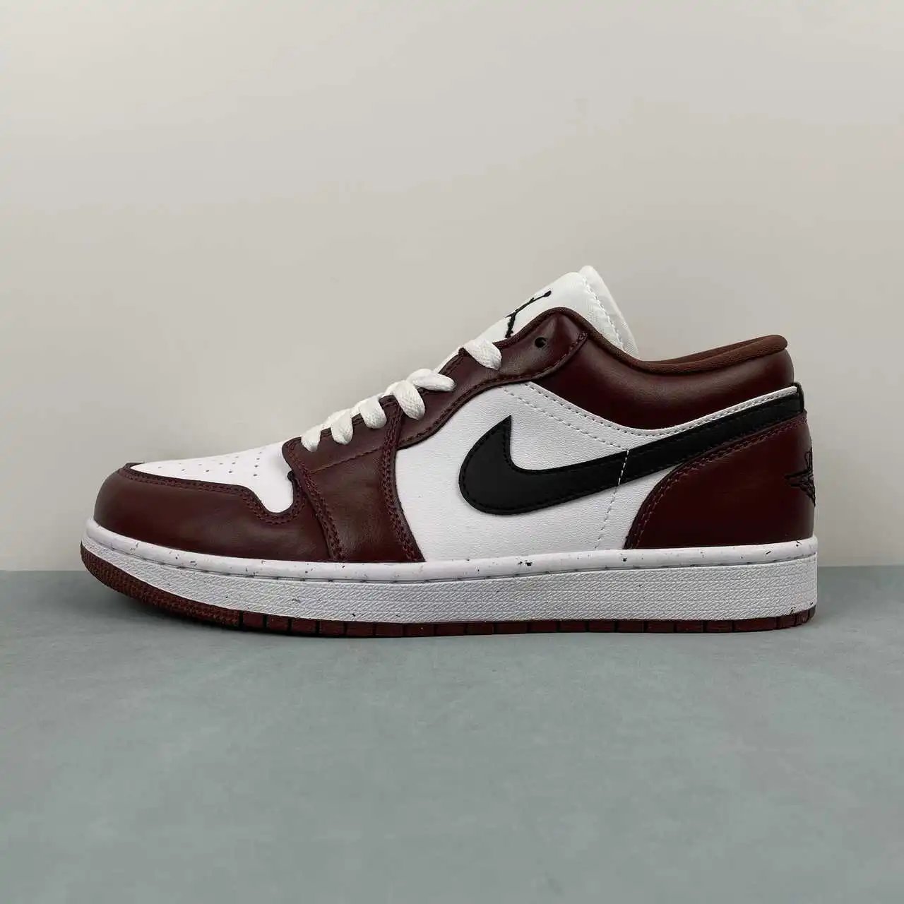 Air Jordan 1 Low HF3148-102 5
