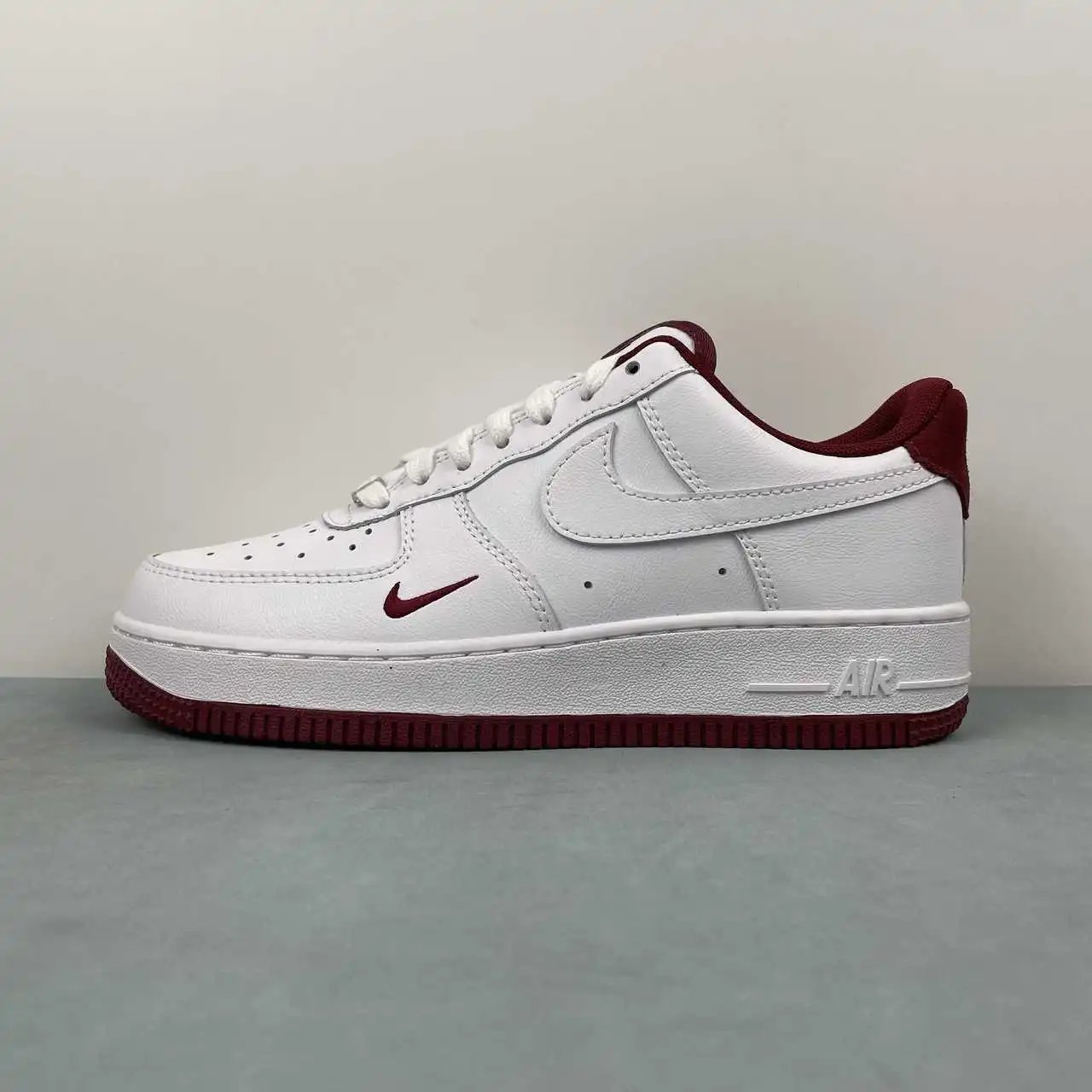 Nike Air Force 1 HM9483-100 thumbnail 4