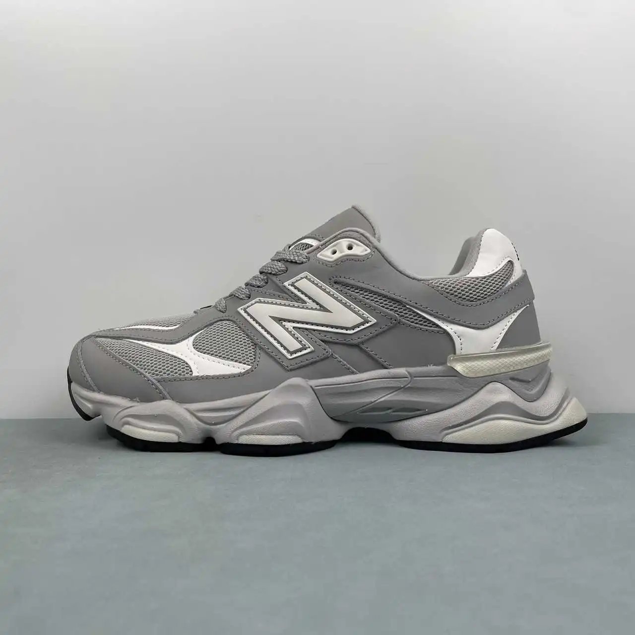 New Balance 9060 U9060JRG thumbnail 4