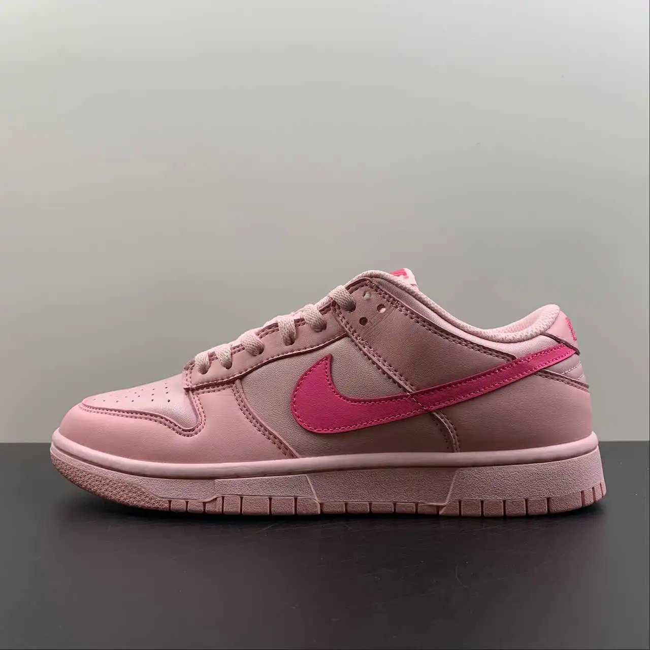 Nike Dunk Low DH9756-600 4