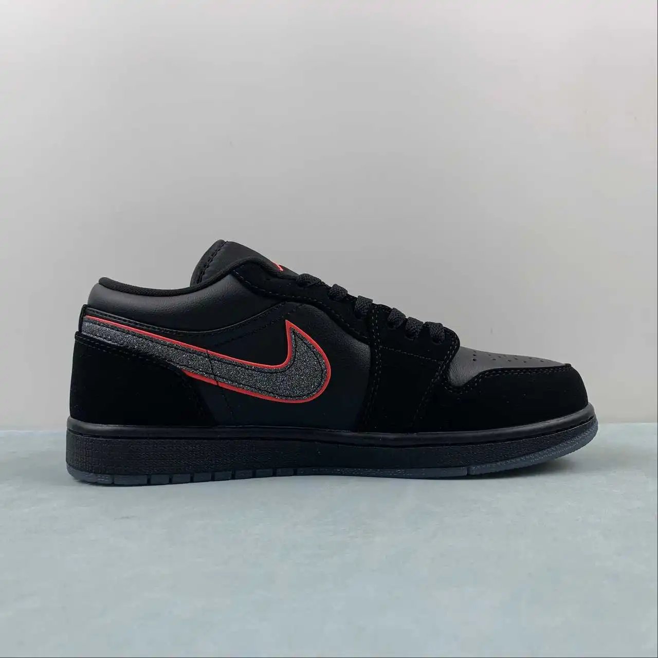Air Jordan 1 Low CK3022-006 6