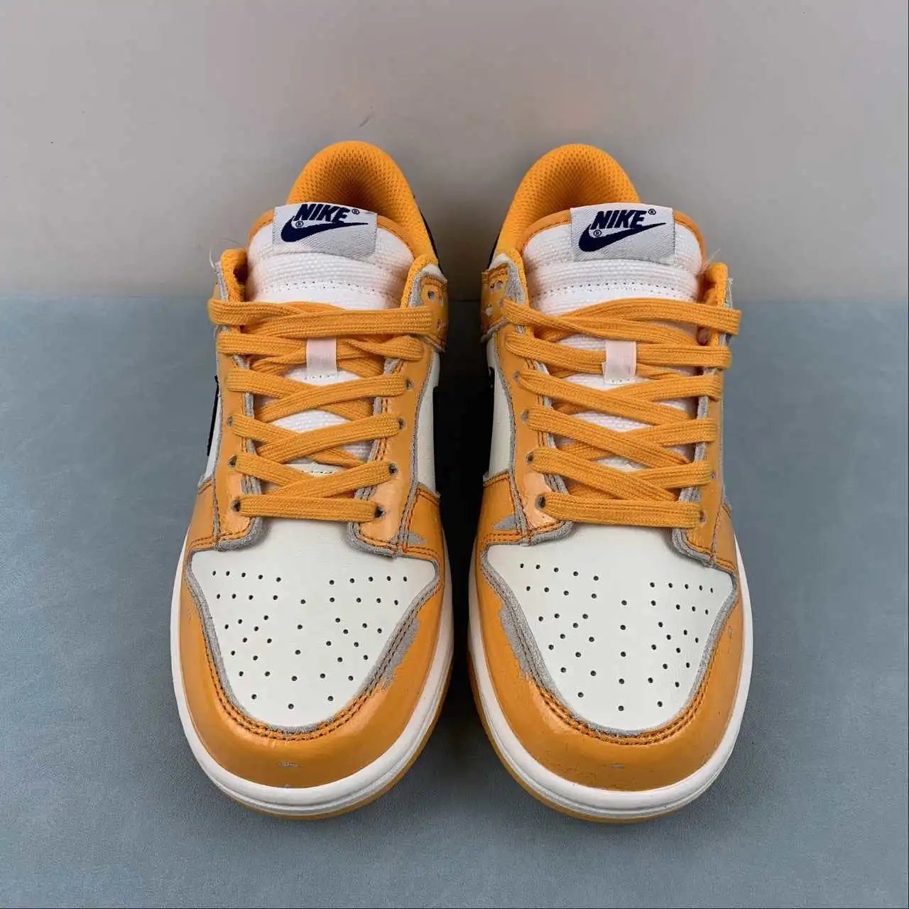 Nike Dunk Low FN3418-100 thumbnail 3