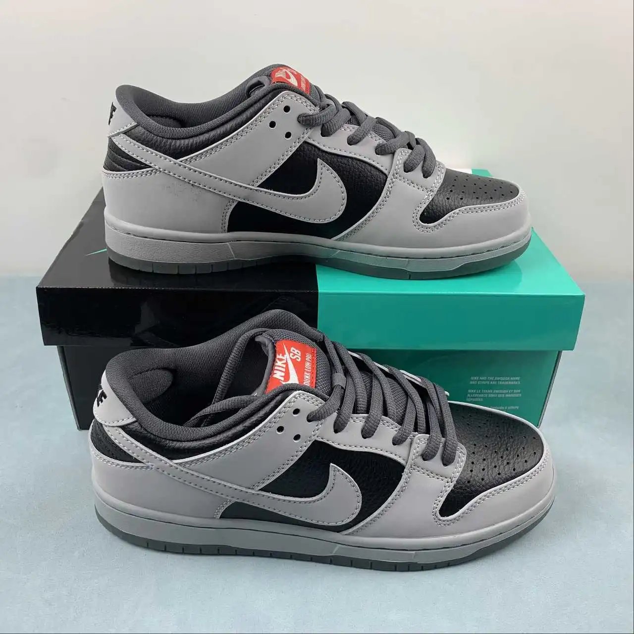 Nike Dunk Low 504750-020