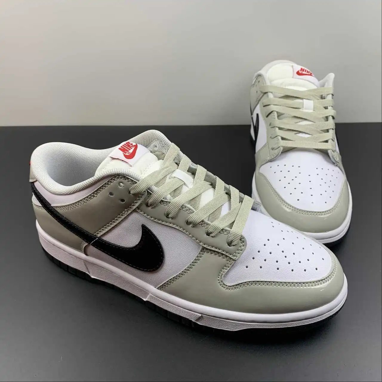 Nike Dunk Low DO7576-001 thumbnail 2