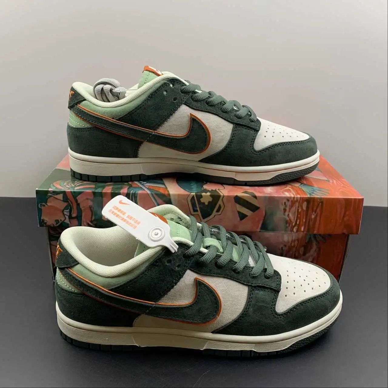 Nike Dunk Low LF0039-007