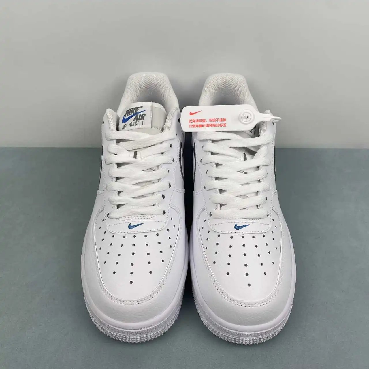 Nike Air Force 1 IB7677-100 thumbnail 3