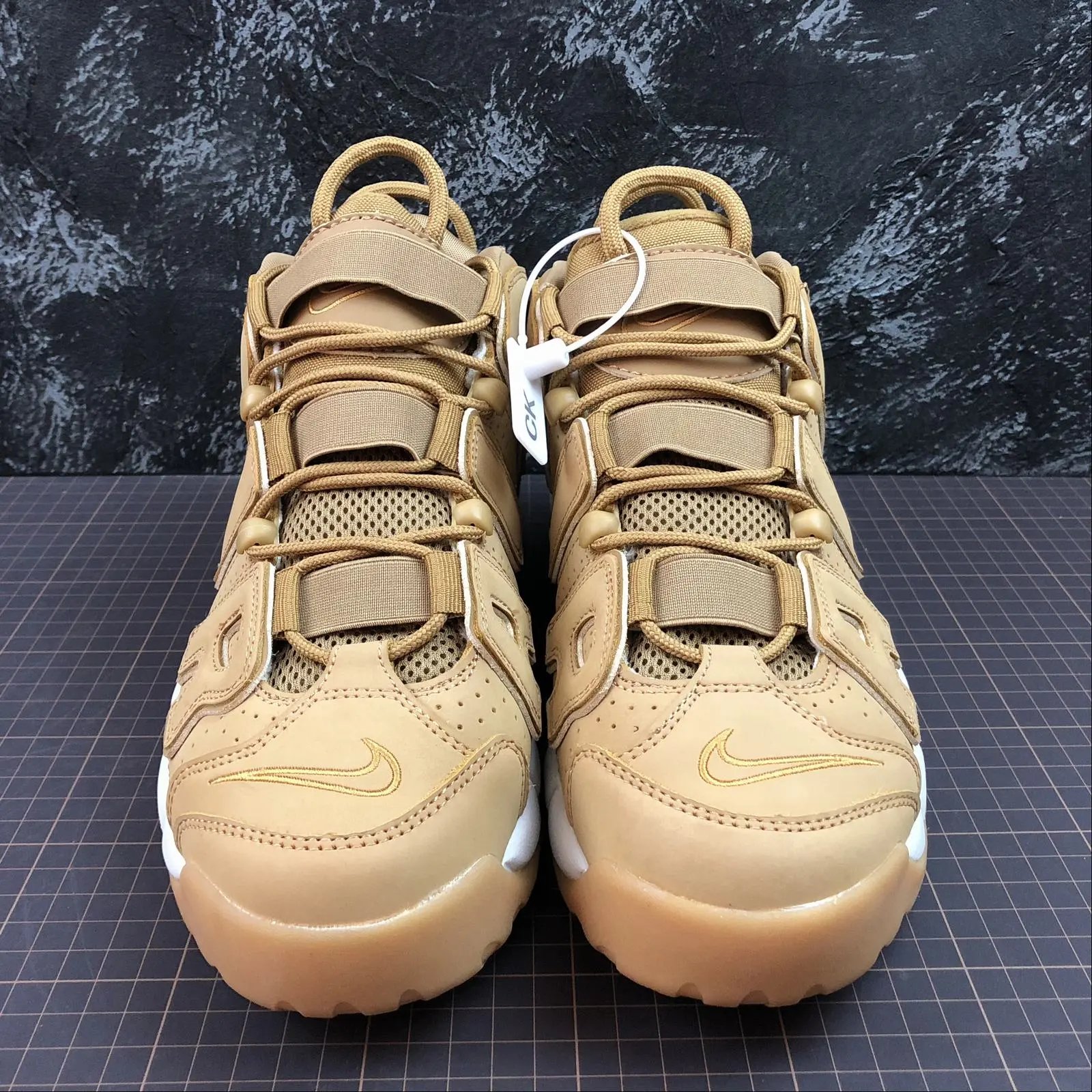Nike Air More Uptempo Wheat – AA4060-200 thumbnail 4
