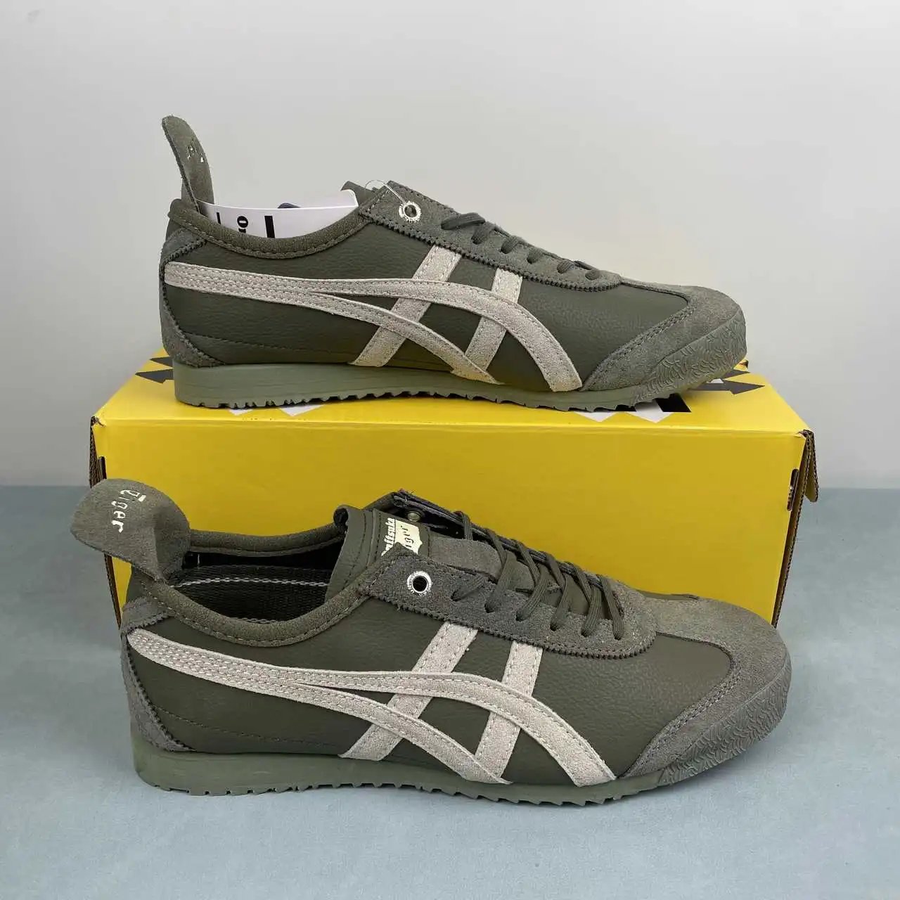 Asics Onitsuka tiger MEXICO 66 1183C015-300