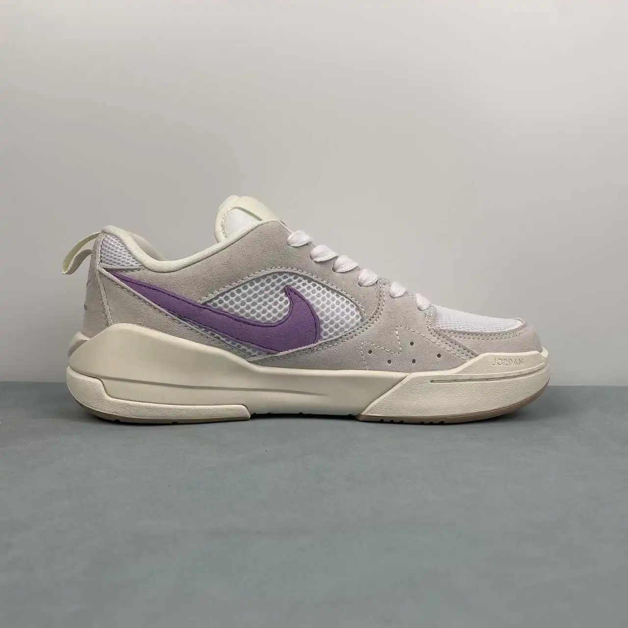 Air Jordan CMFT Era HQ0506-105 6