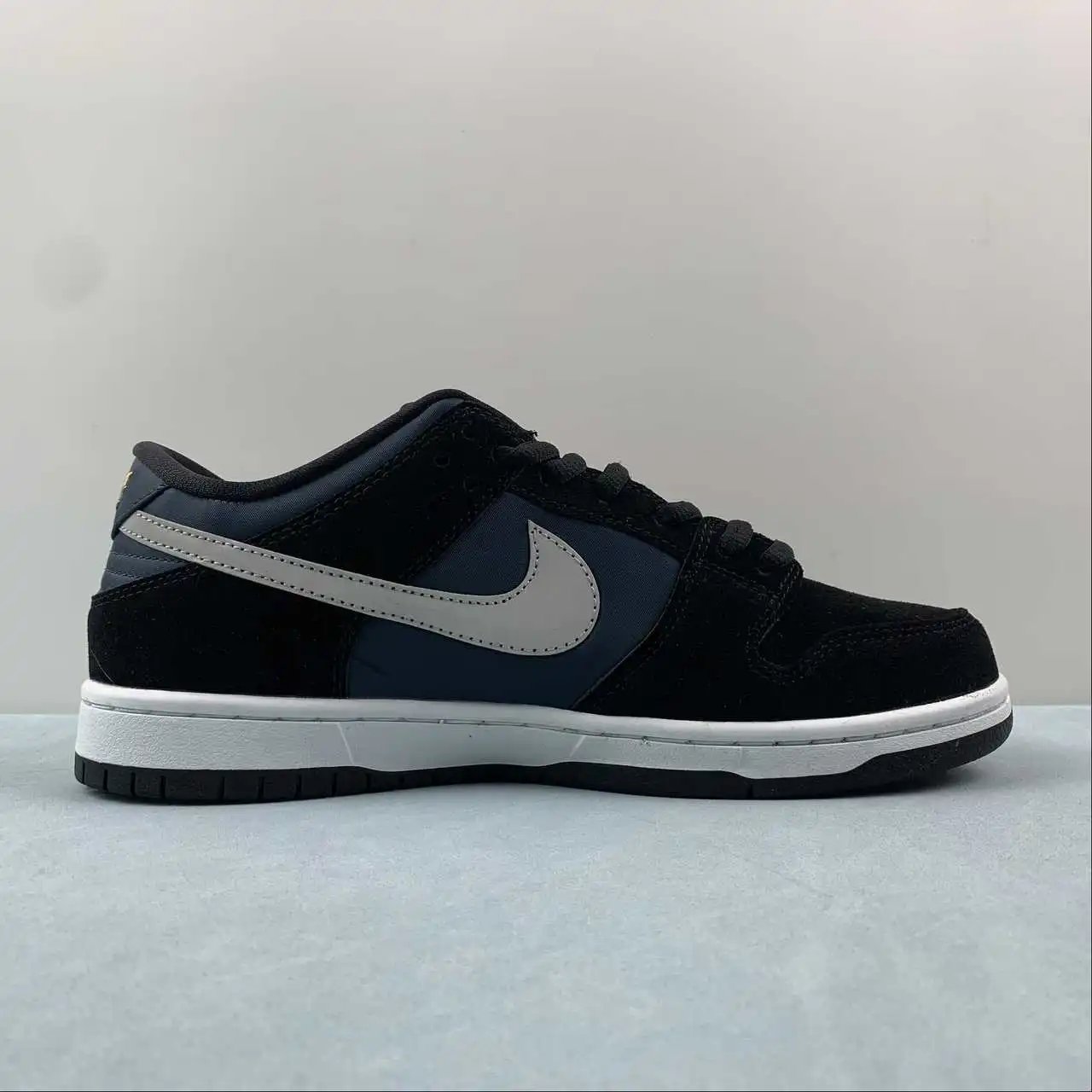 Nike Dunk Low 304292-035 5