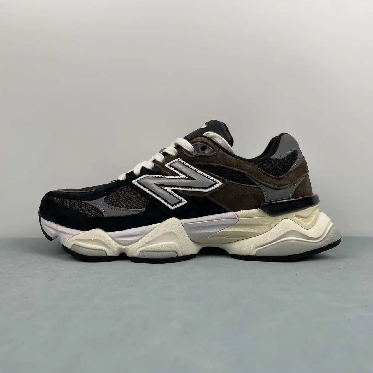 New Balance 9060 U9060BRN thumbnail 4