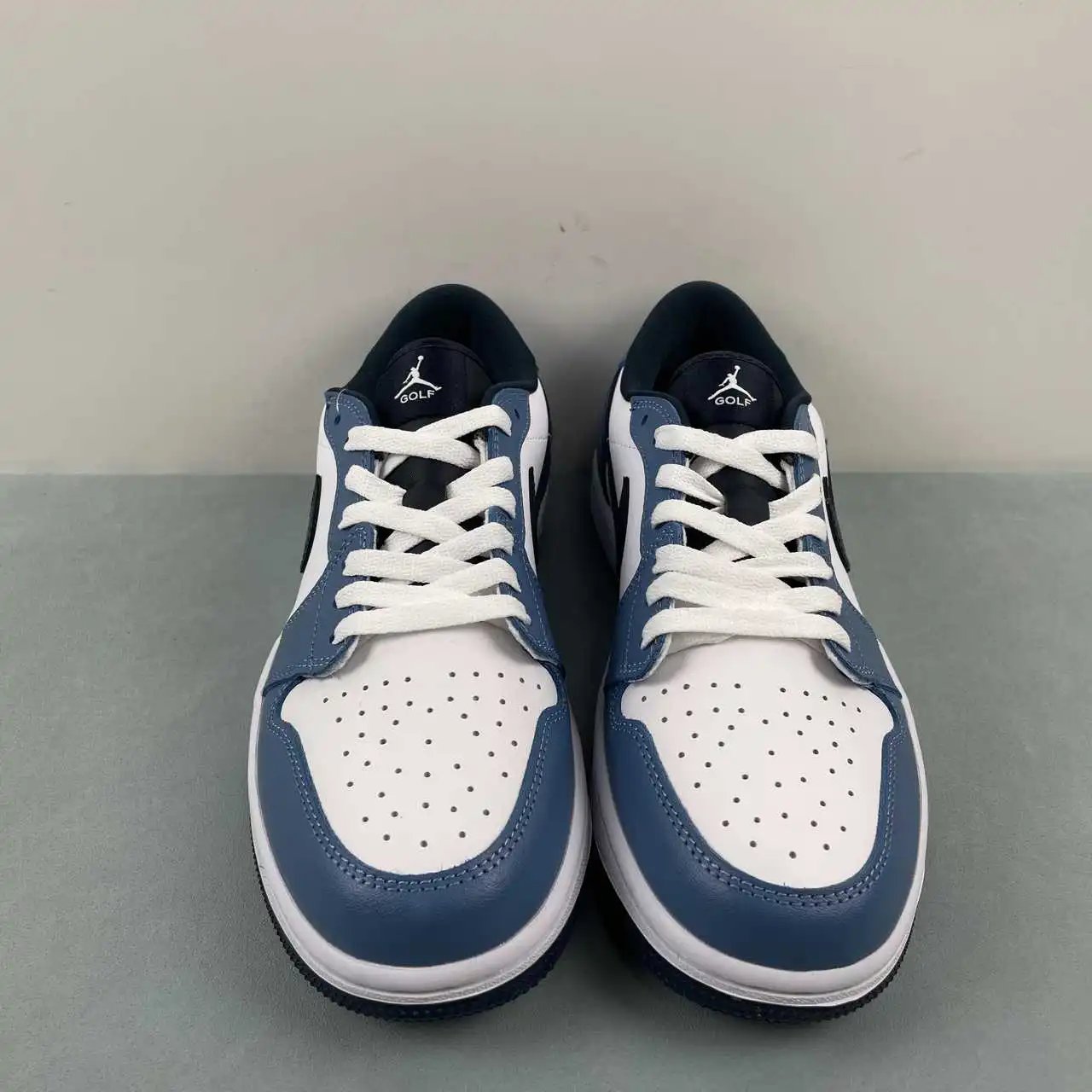 Air Jordan 1 Low DD9315-115 thumbnail 3