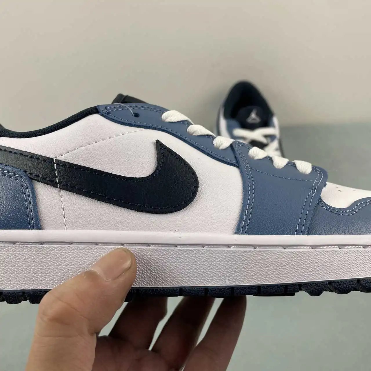 Air Jordan 1 Low DD9315-115 9