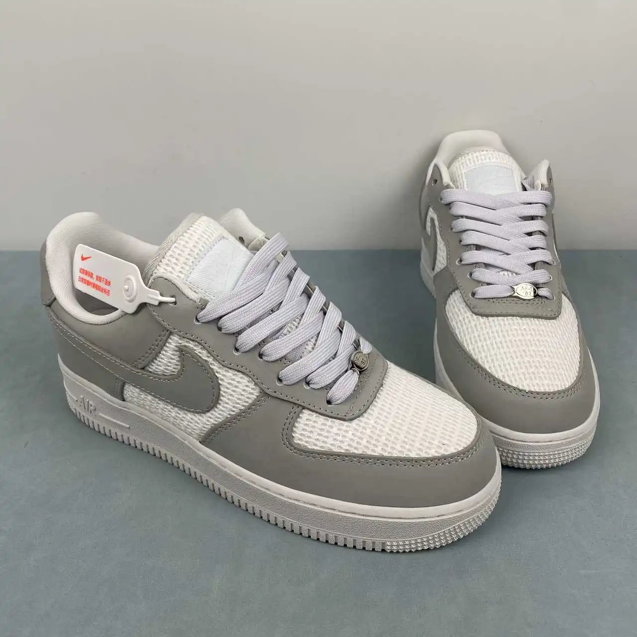 Nike Air Force 1 II9807-100 thumbnail 2