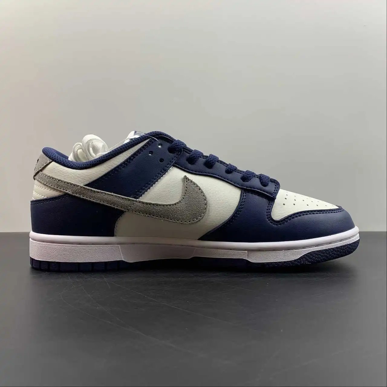 Nike Dunk Low FD9746-400 5