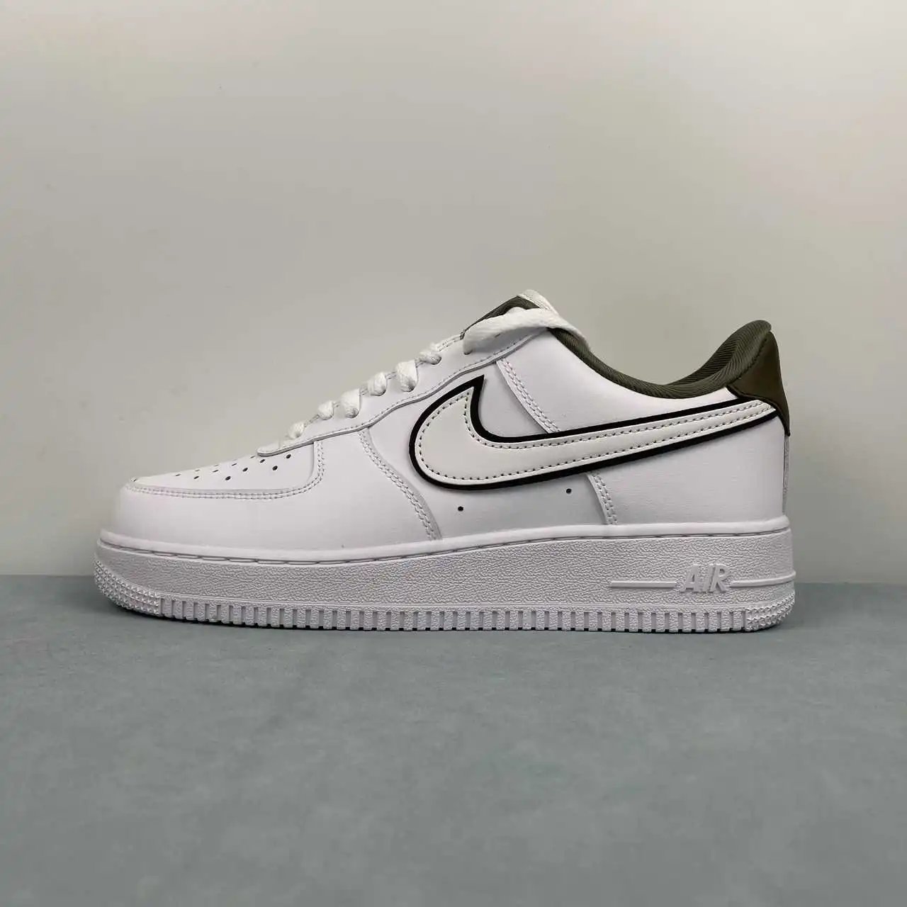 Nike Air Force 1 IO4226-100 thumbnail 4