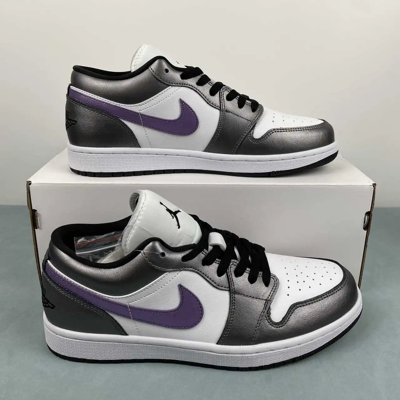 Air Jordan 1 Low HJ5910-105