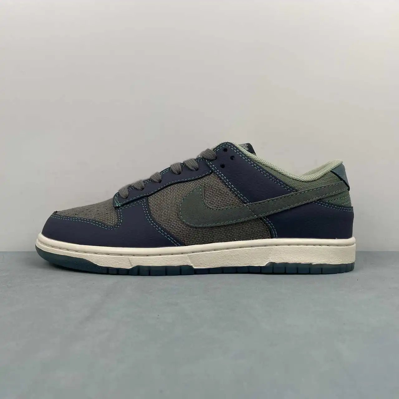 Nike Dunk Low Navy Grey Green Color-Blocked – IH1942-002 thumbnail 4
