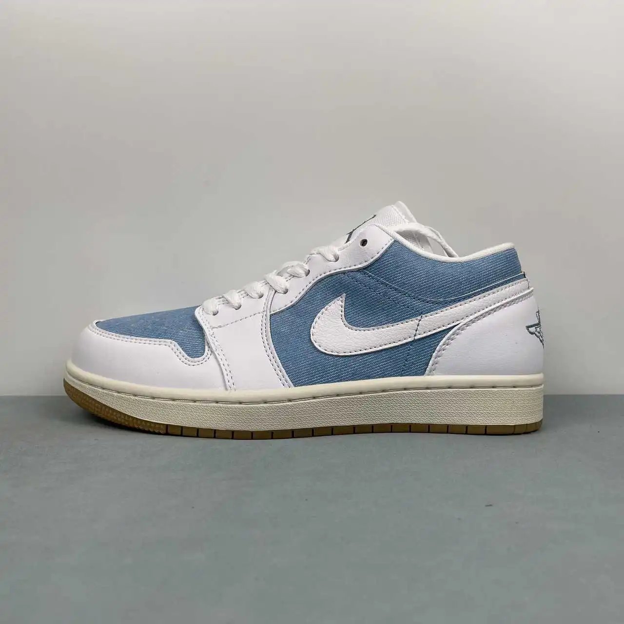 Air Jordan 1 Low HQ2004-400 5