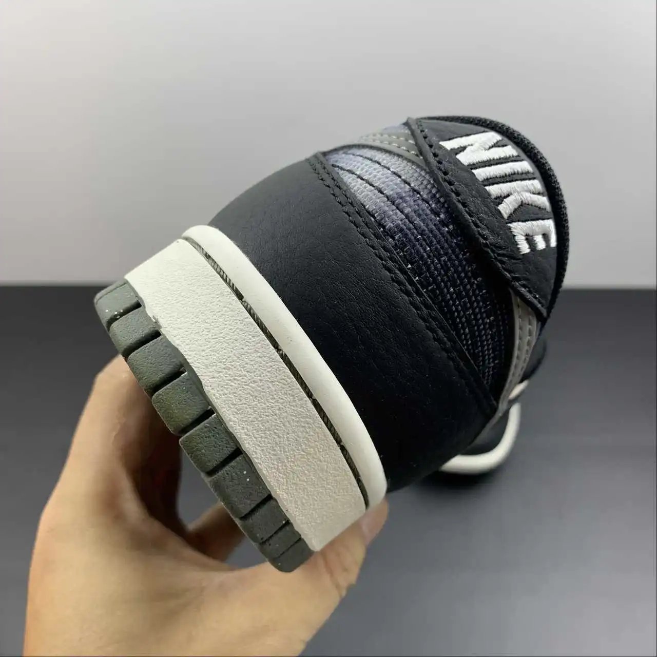 Nike Dunk Low DM0108-001 10