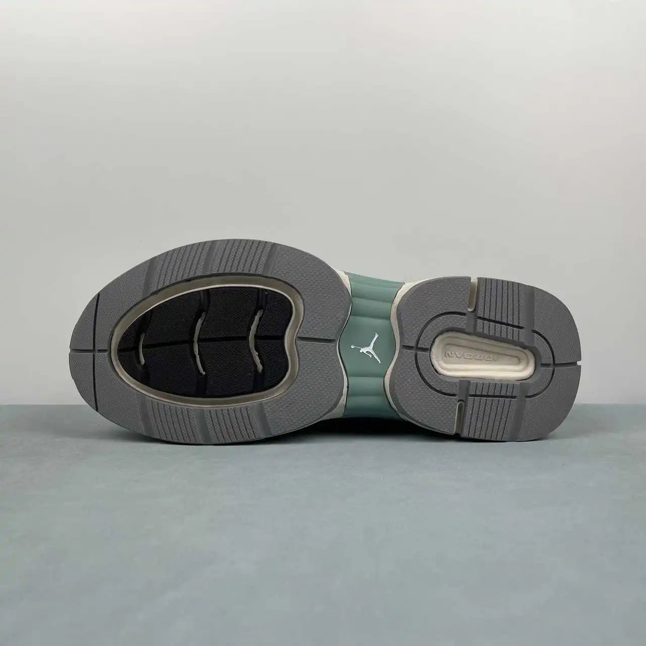 Air Jordan IB3722-301 11