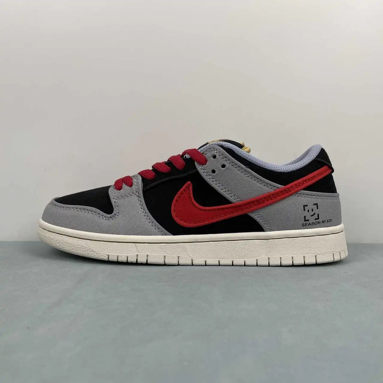 Nike Dunk Low Black Grey Red – FN5880-001 thumbnail 4