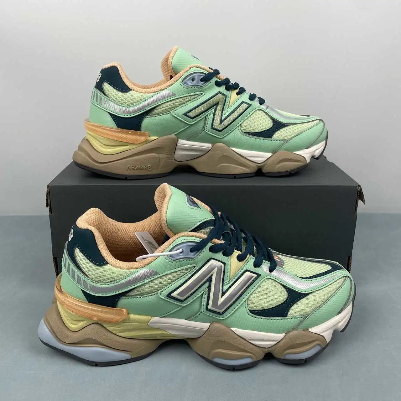 New Balance 9060 U9060TMA